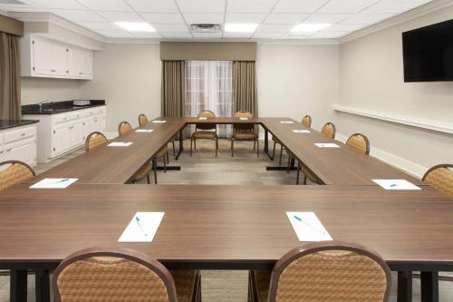 homewood suites by hilton lafayette rossville exit