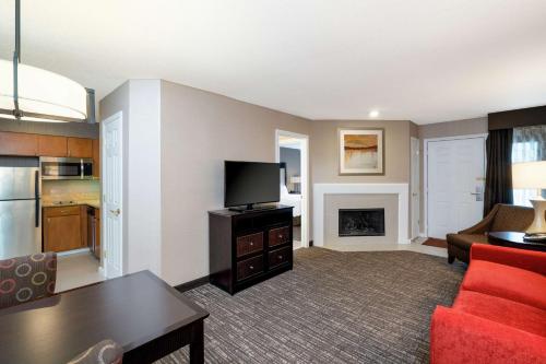 homewood suites by hilton lafayette rossville exit