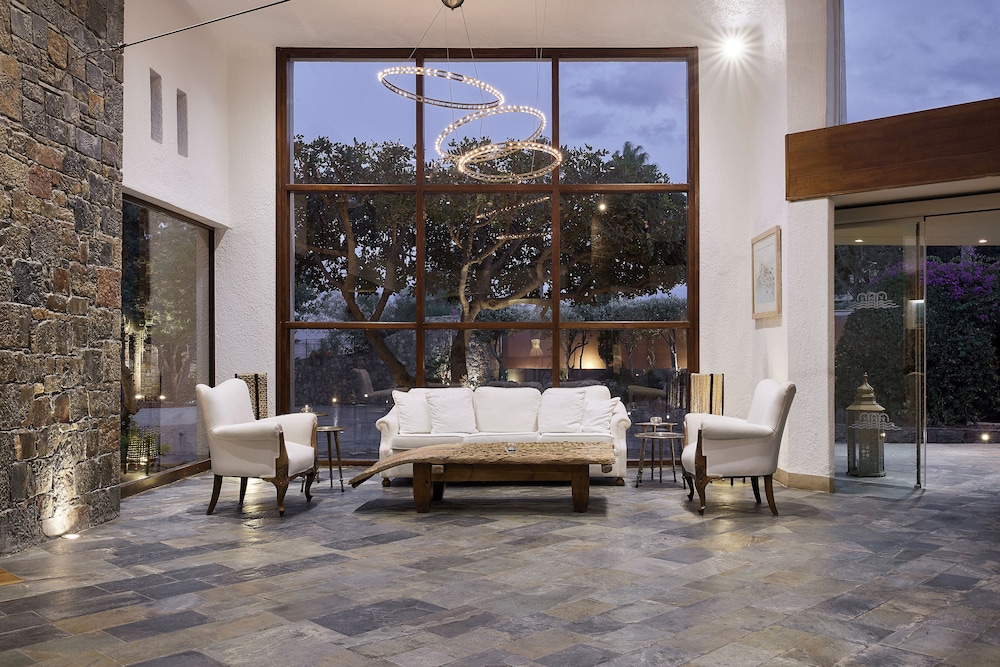 st nicolas bay resort hotel and villas