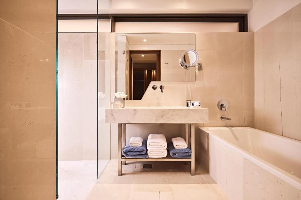 st nicolas bay resort hotel and villas