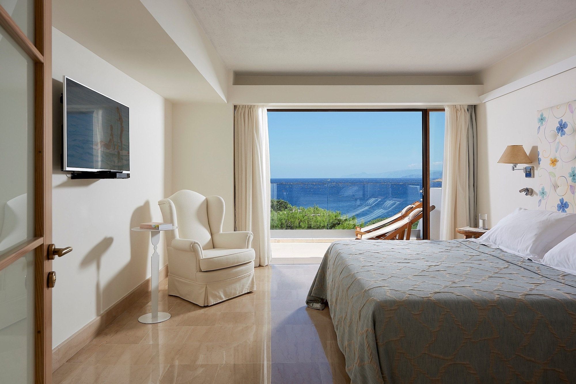 st nicolas bay resort hotel and villas