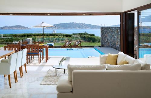 st nicolas bay resort hotel and villas