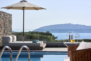 st nicolas bay resort hotel and villas