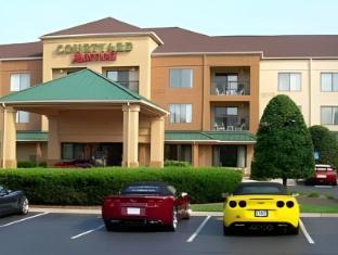 courtyard bowling green convention center