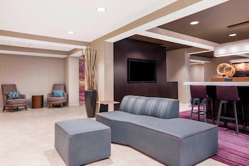 courtyard bowling green convention center