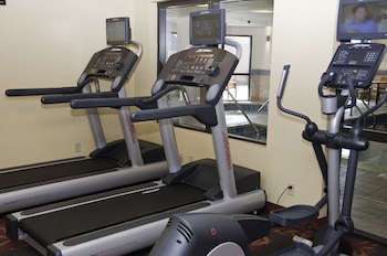 courtyard bowling green convention center