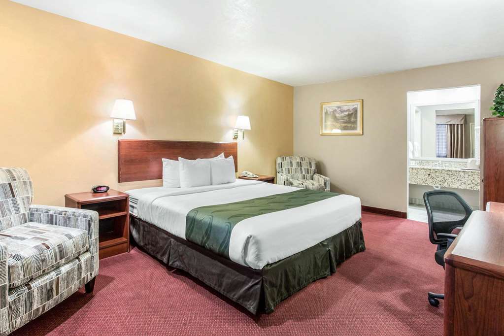 quality inn cedar city university area