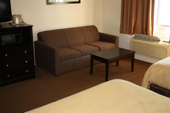 quality inn and suites wichita falls i 44