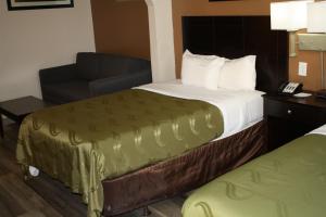 quality inn and suites wichita falls i 44