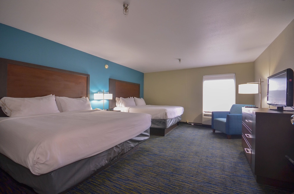 holiday inn express fayetteville univ of ar area by ihg