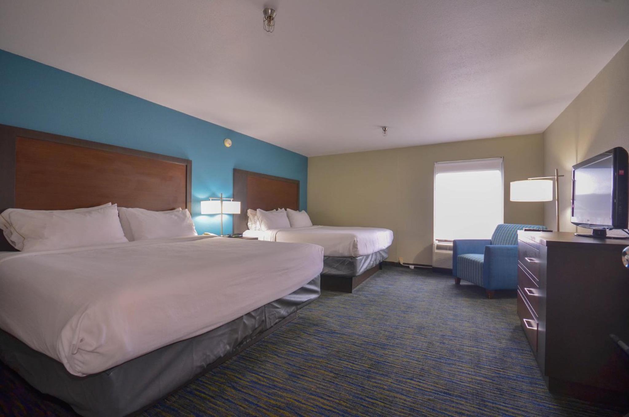 holiday inn express fayetteville univ of ar area by ihg