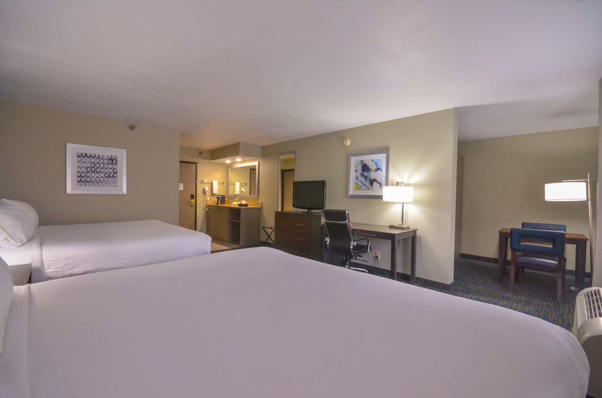 holiday inn express fayetteville univ of ar area by ihg