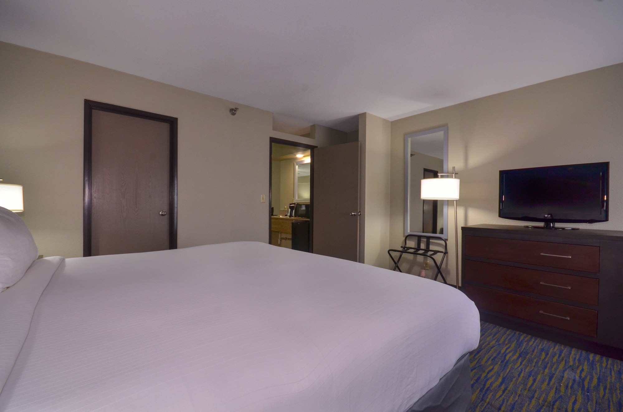 holiday inn express fayetteville univ of ar area by ihg