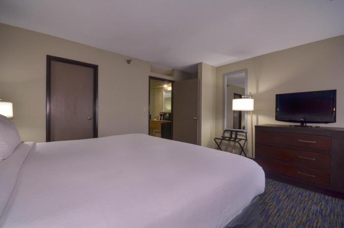 holiday inn express fayetteville univ of ar area by ihg