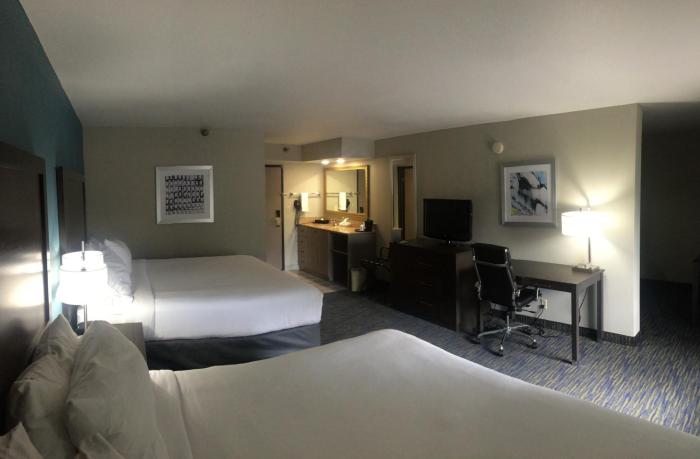 holiday inn express fayetteville univ of ar area by ihg