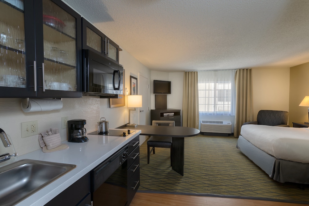candlewood suites rogers bentonville by ihg