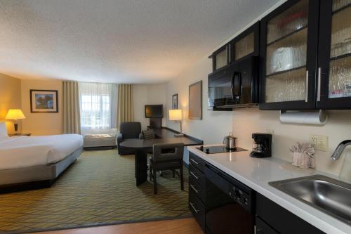 candlewood suites rogers bentonville by ihg