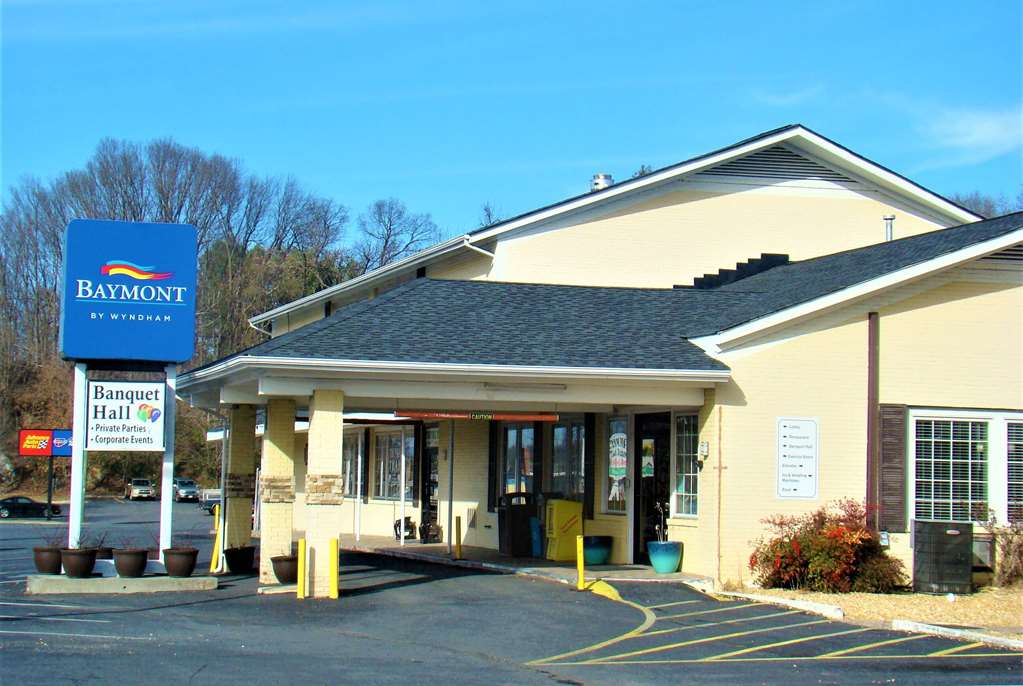 Baymont By Wyndham Front Royal Near Shenandoah National Park