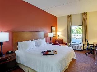 hampton inn waynesboro stuarts draft