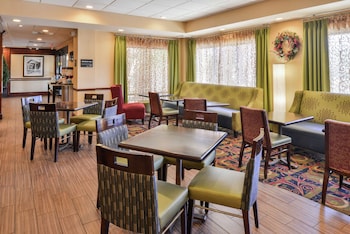 Hampton Inn Waynesboro/Stuarts Draft,Charlottesville>>Augusta County,3 star