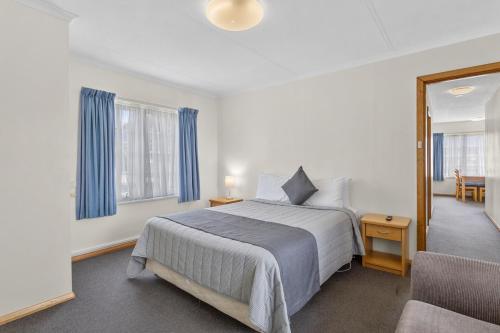 Martin Cash Motel,Glenorchy>>Derwent Park,3 star