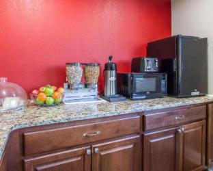 econo lodge lanett