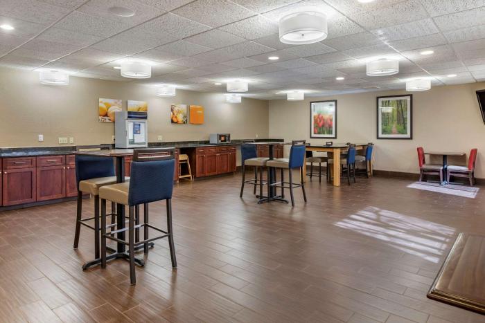 comfort inn and suites paw paw