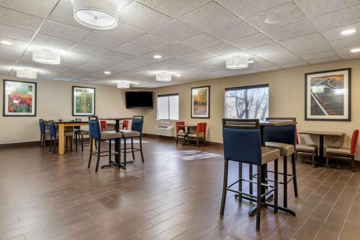 comfort inn and suites paw paw