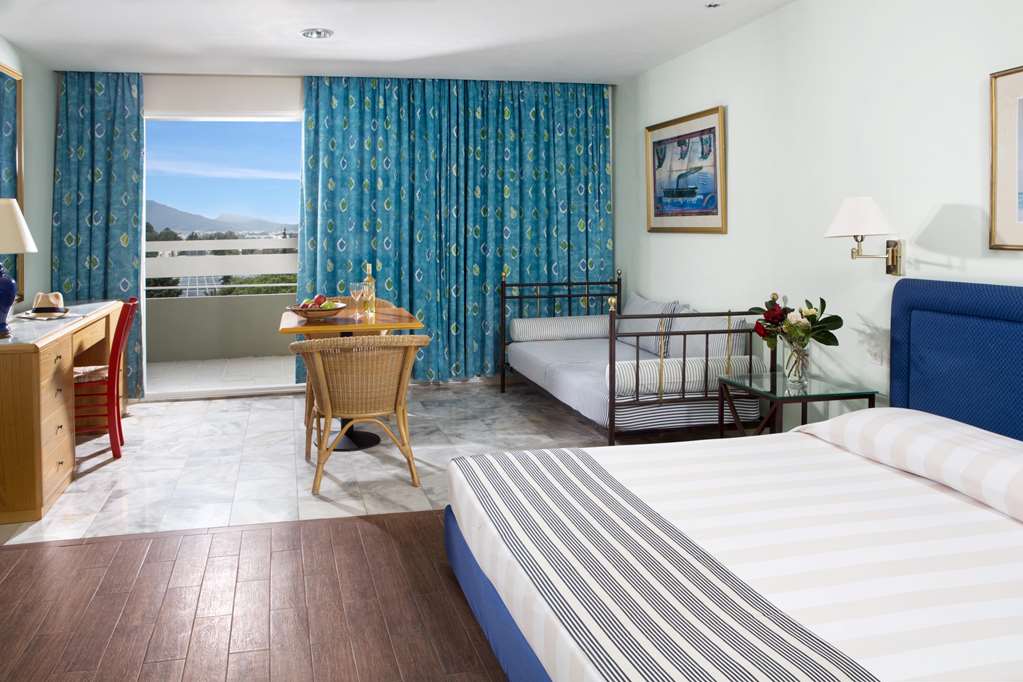 dionysos hotel