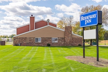 rodeway inn st joseph