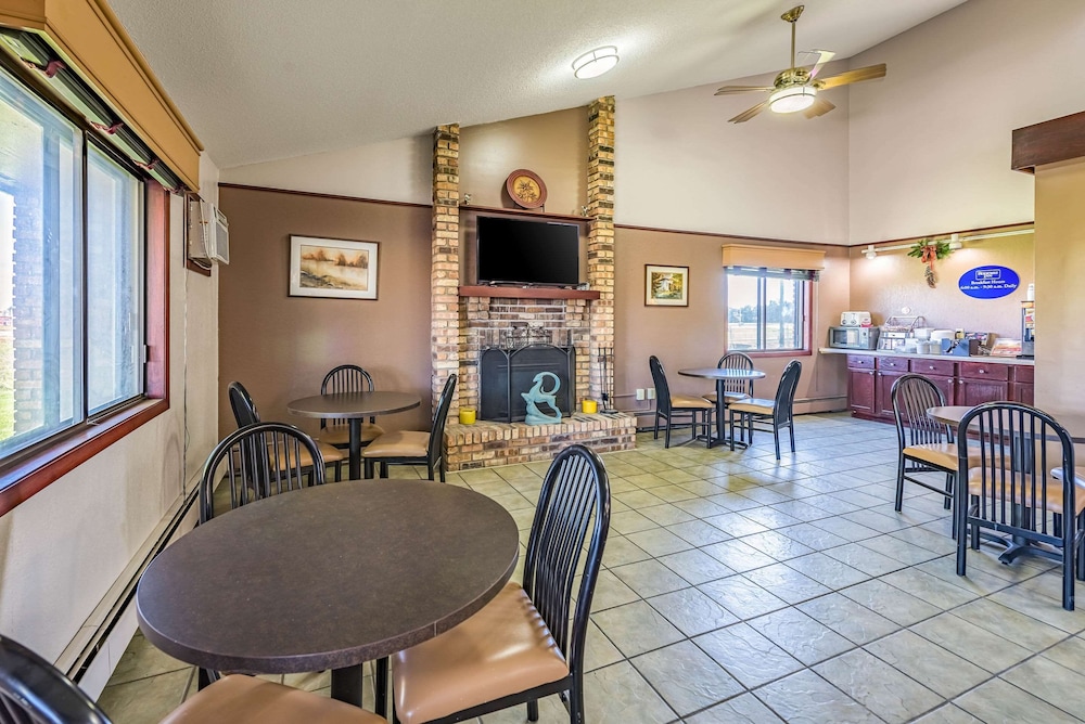 rodeway inn st joseph