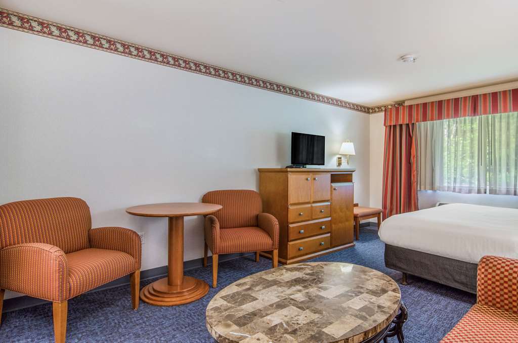 quality inn port orchard