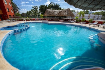 holiday inn merida by ihg