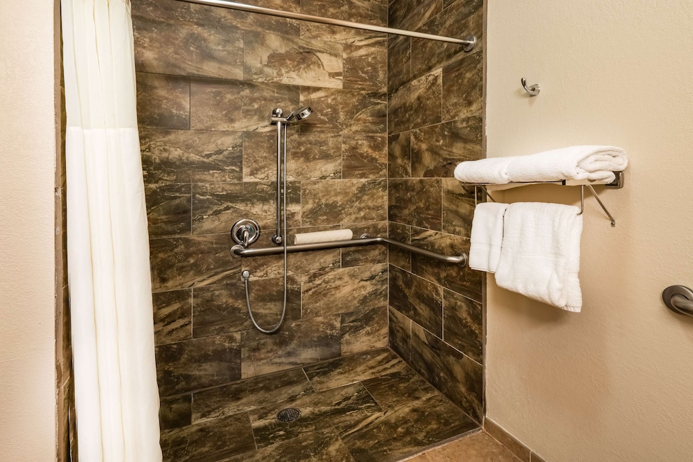 best western plus riverfront hotel and suites