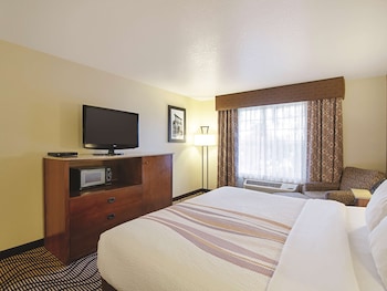 best western plus riverfront hotel and suites