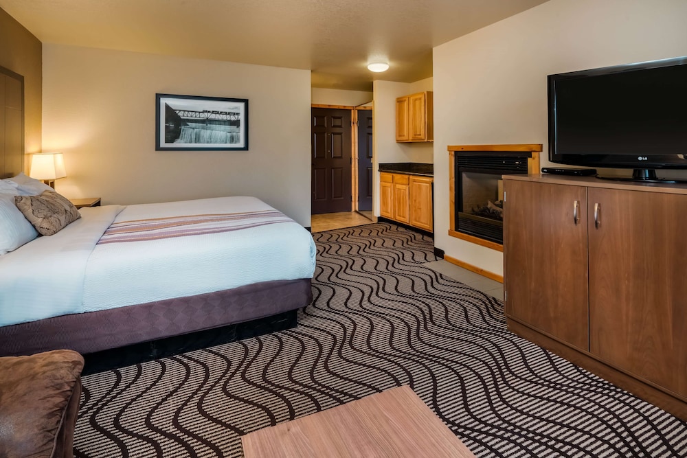 best western plus riverfront hotel and suites