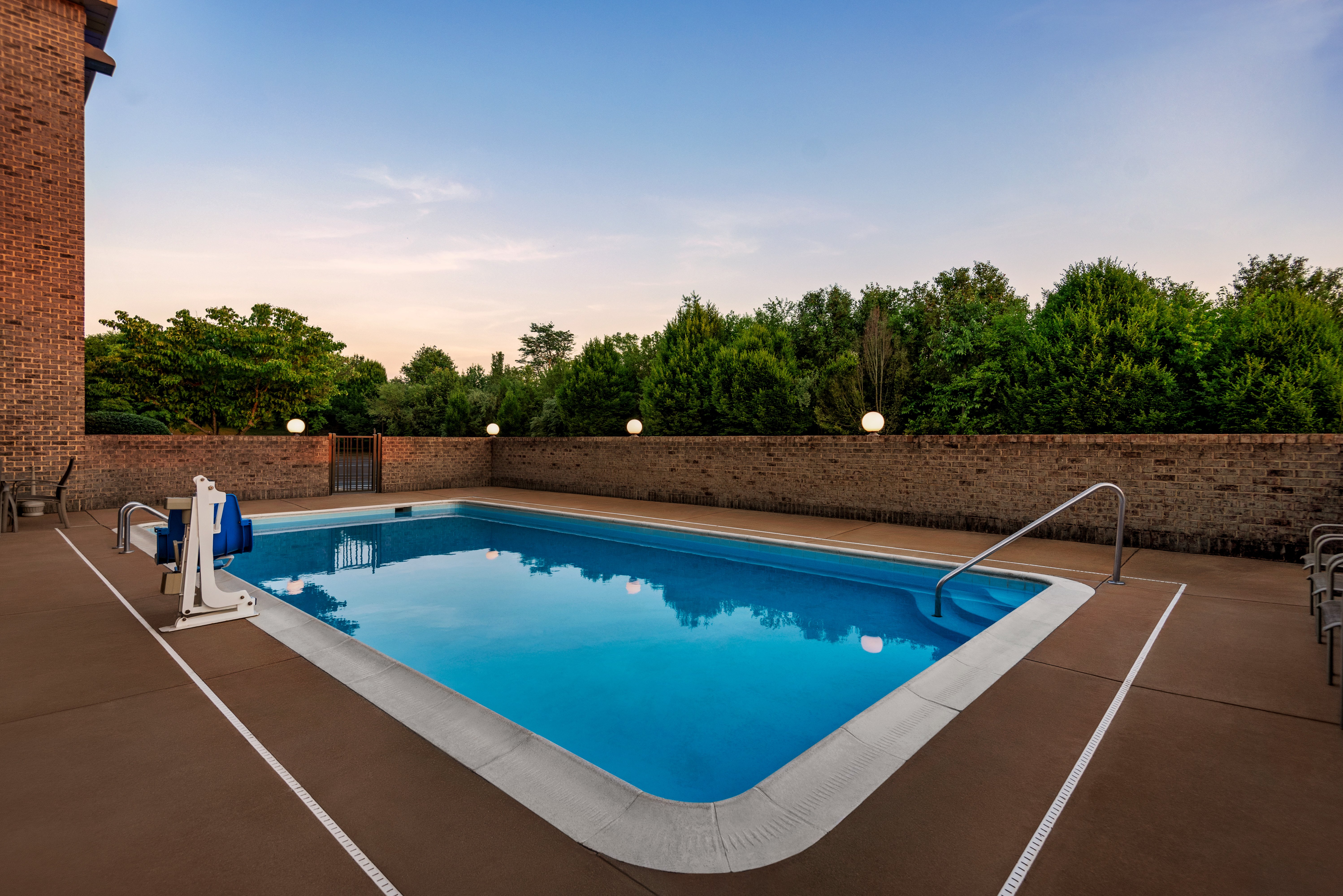 holiday inn express winchester south stephens city by ihg