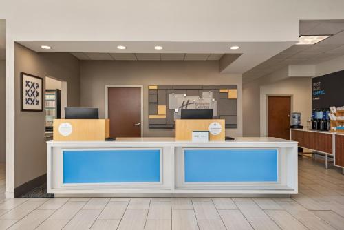 holiday inn express winchester south stephens city by ihg