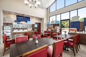 holiday inn express winchester south stephens city by ihg