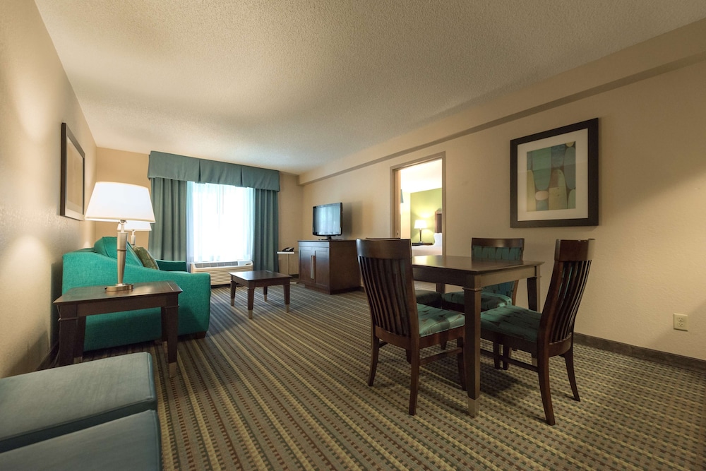 hampton inn brooksville dade
