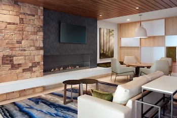 fairfield inn and suites by marriott waco north