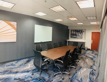 fairfield inn and suites by marriott waco north