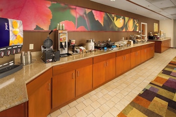 fairfield inn and suites by marriott waco north