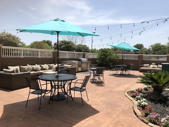 fairfield inn and suites by marriott waco north