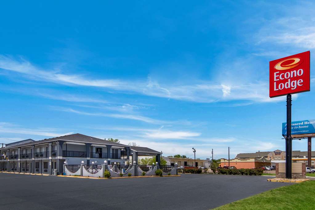 econo lodge waco north i 35