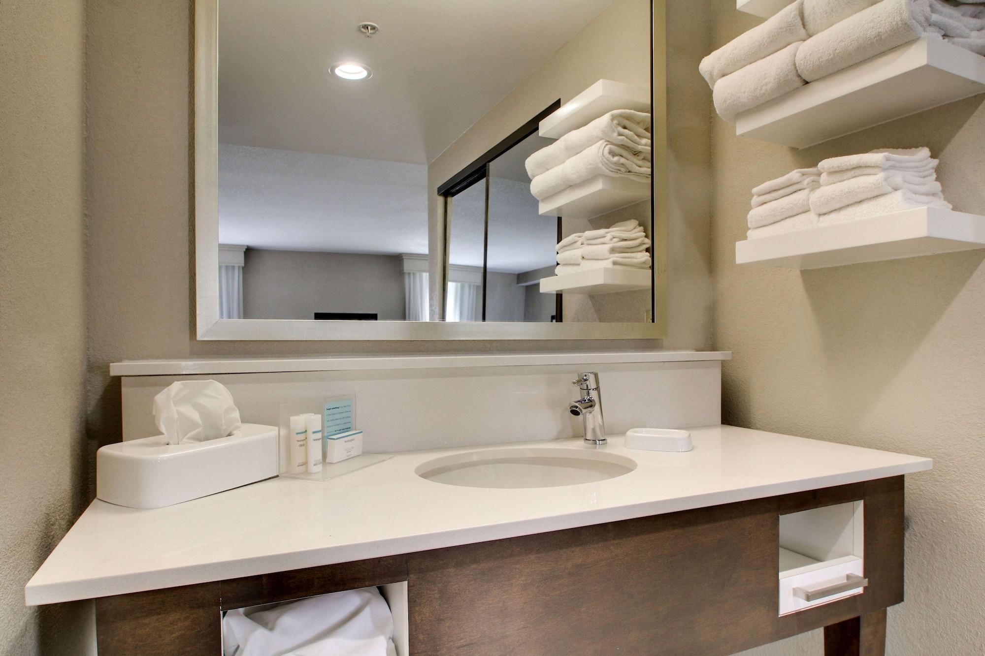 hampton inn yemassee point south
