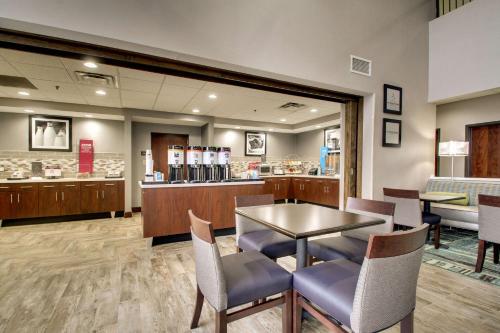 hampton inn yemassee point south