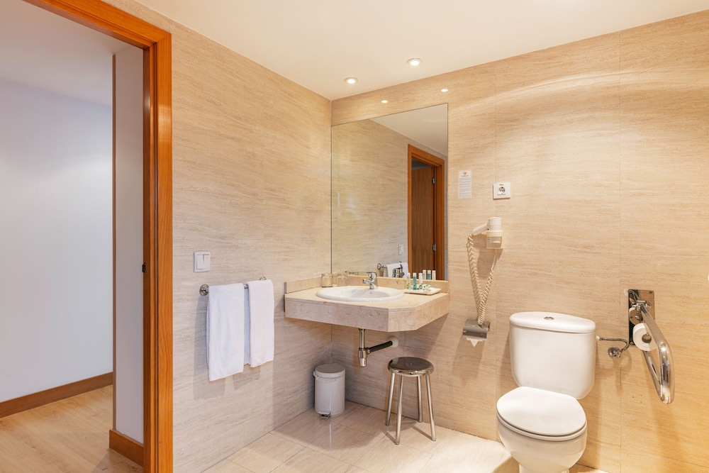 globales de los reyes hotel