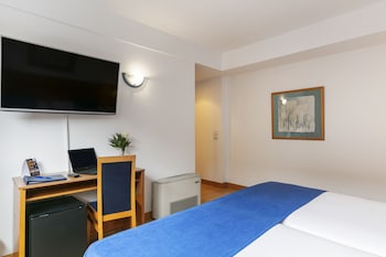 globales de los reyes hotel