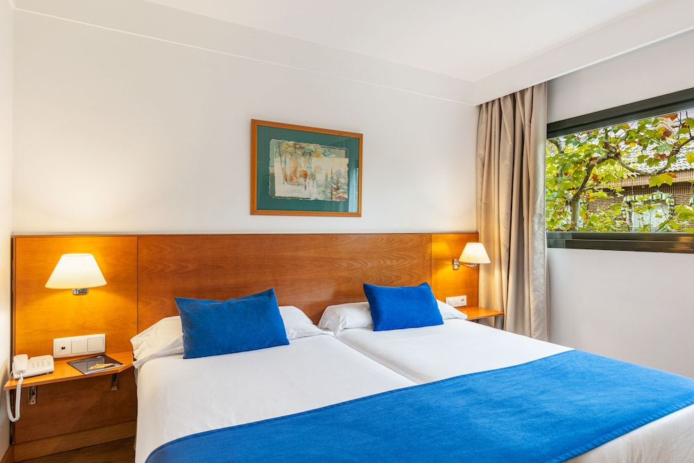 globales de los reyes hotel